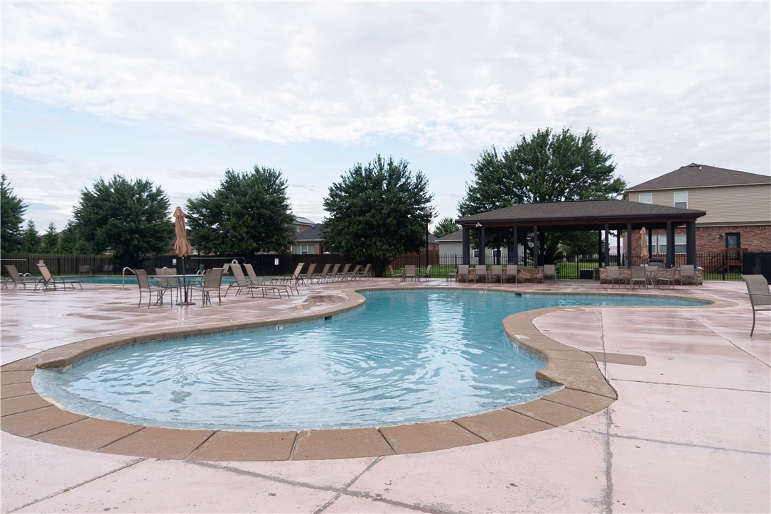 CHARLESTON PARK AT LEGENDARY PUD-SPRINGD - Residential