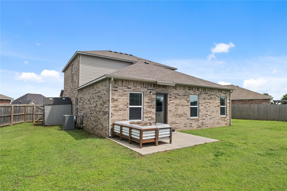 CHARLESTON PARK AT LEGENDARY PUD-SPRINGD - Residential