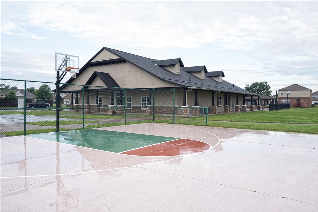 CHARLESTON PARK AT LEGENDARY PUD-SPRINGD - Residential