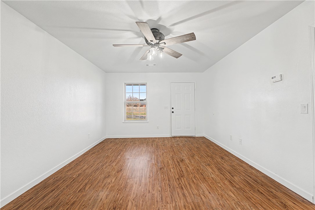 CARRIAGE SQUARE COURT HPR-BENTONVILLE - Residential