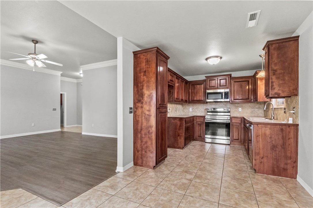 Meadowbrook Sub - Residential