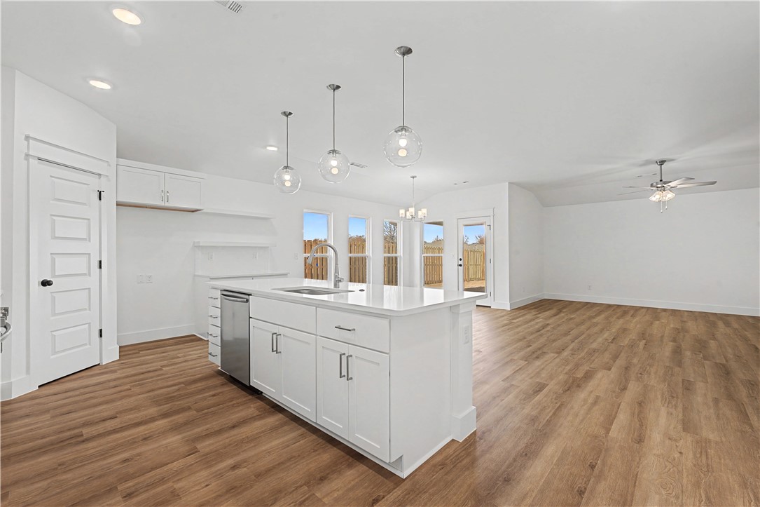 Woodcrest Walk - Residential