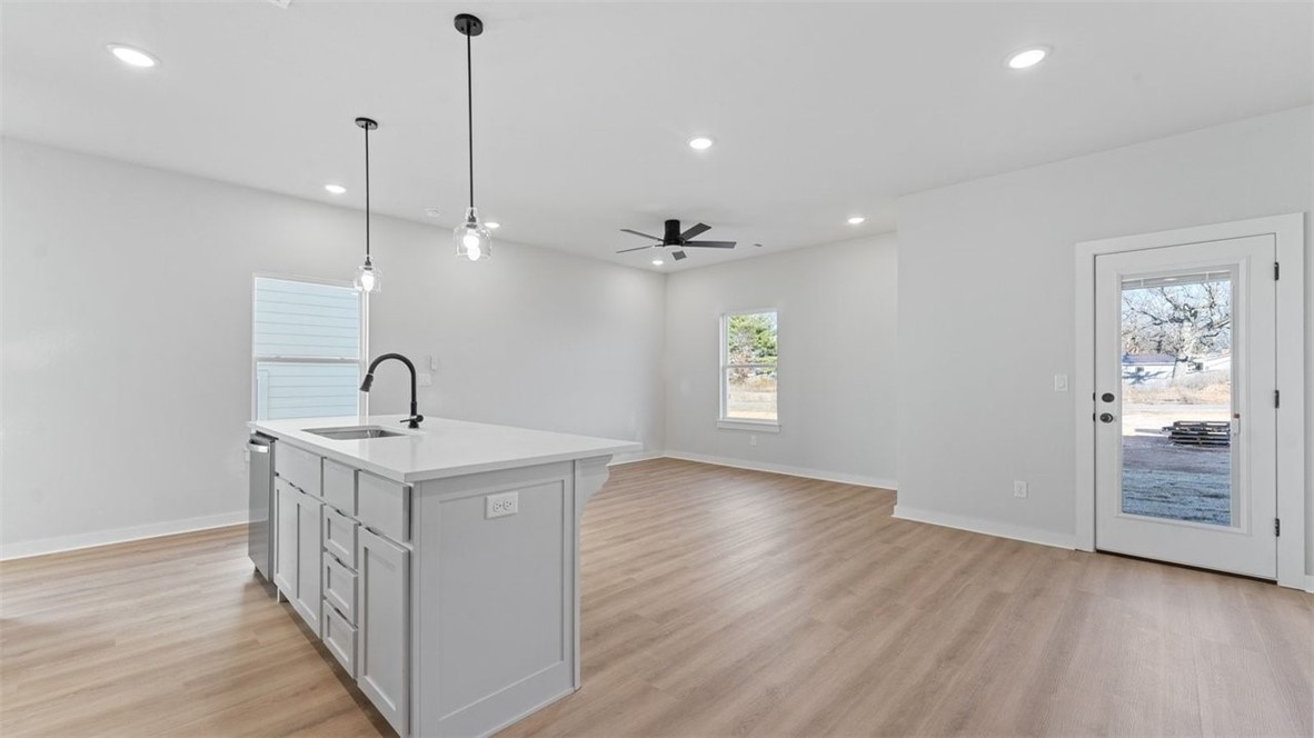 Pea Ridge Pointe - Residential