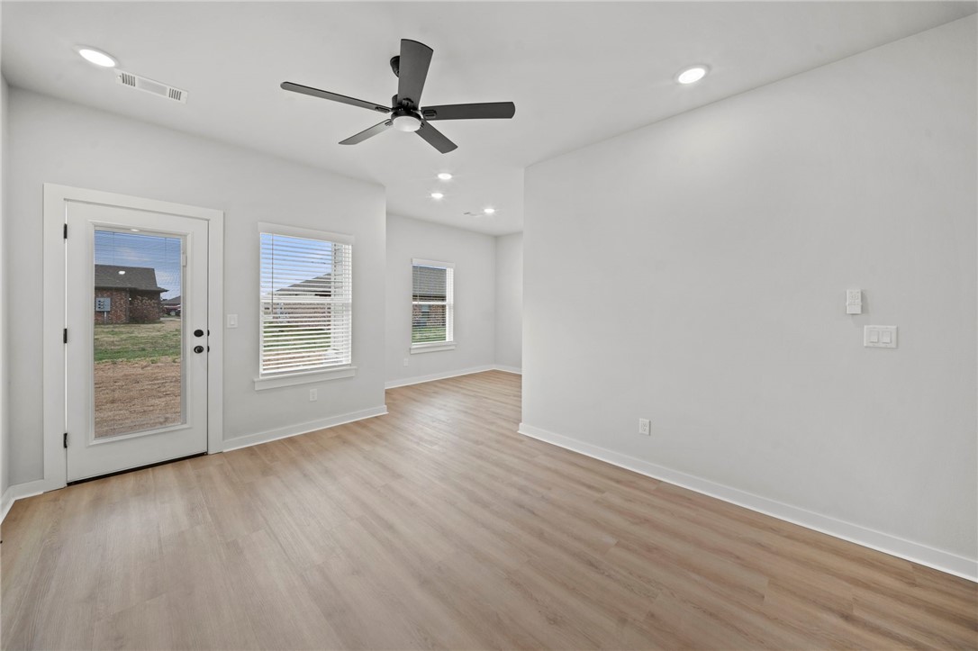 Pea Ridge Pointe - Residential