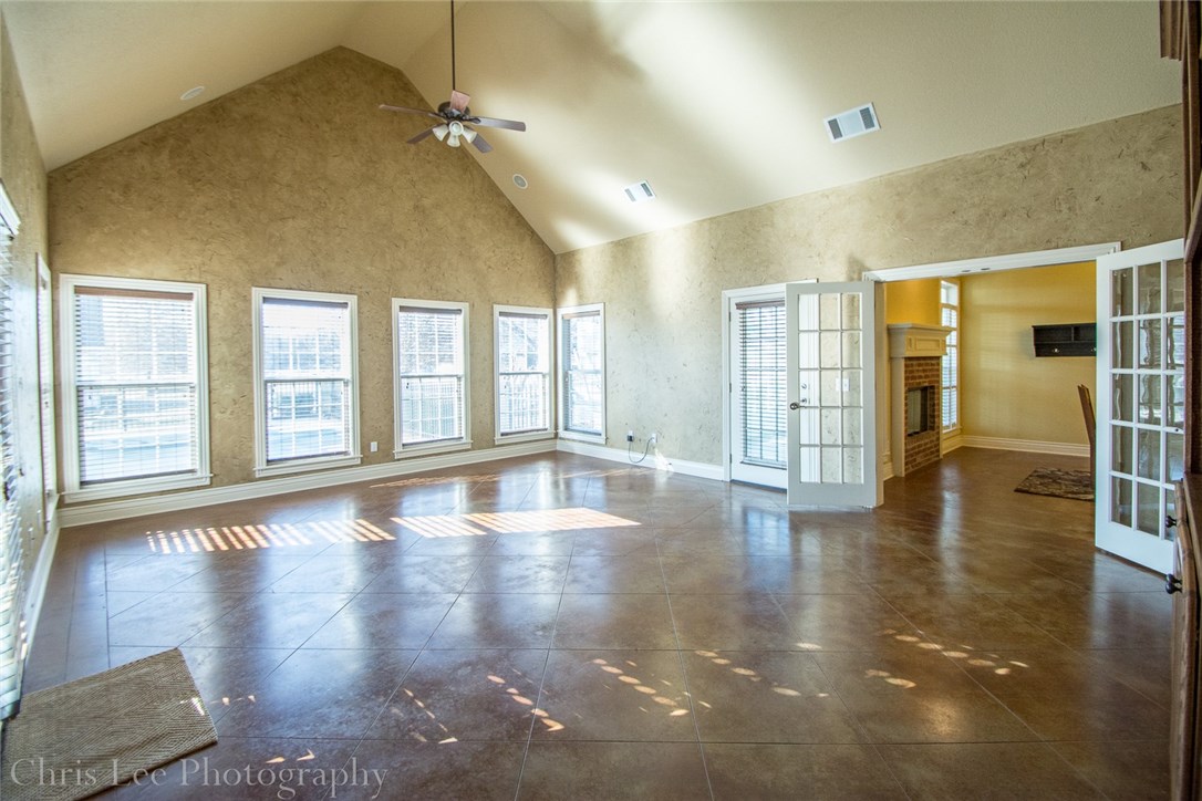 Lazy "U" Estates - Residential