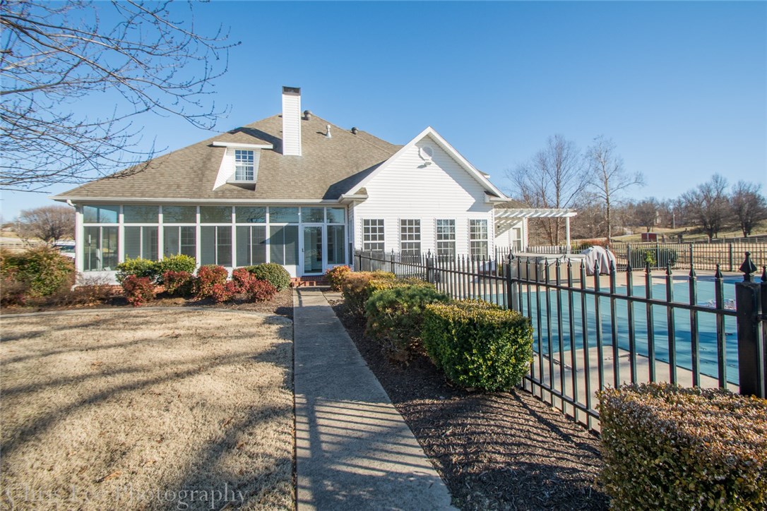 Lazy "U" Estates - Residential