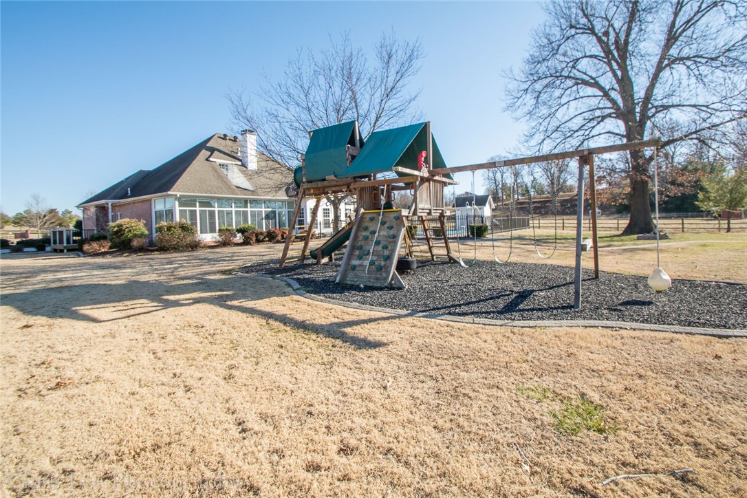 Lazy "U" Estates - Residential