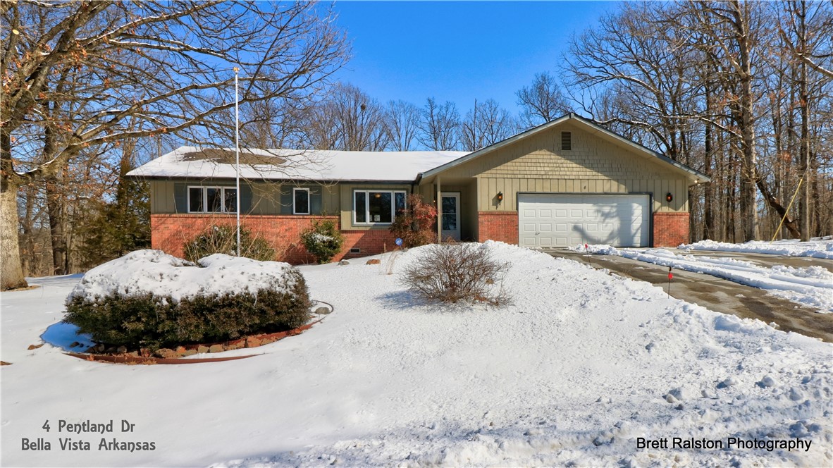 What a gem! Great location. So close to the Branchwood Recreation Center you can just walk! The paved walking trail is just beyond your level backyard. Only minutes to the bypass. Relax in the large living room or cozy up to the fireplace in the den. The open floor plan offers plenty of space to entertain or just spread out for yourself. Donāt miss the screened in back porch that leads to a spacious deck. There is storage space off the sunroom. The primary bedroom has 2 closets-1 is a walk-in the other is a reach-in. The garage is oversized with a workspace area. New roof February, 2021. New LED lighting, new dishwasher.