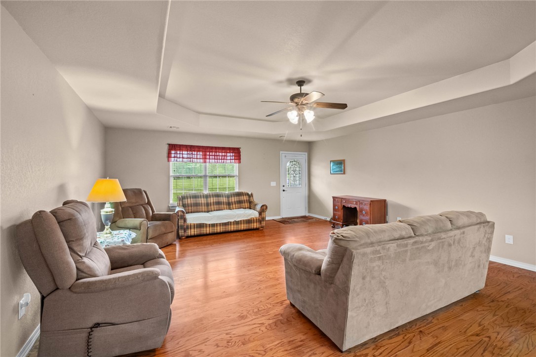 Meadow Knoll Sub Rurban - Residential