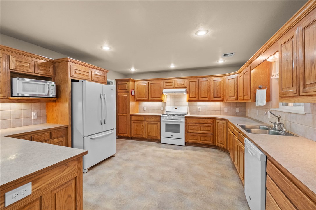 Meadow Knoll Sub Rurban - Residential