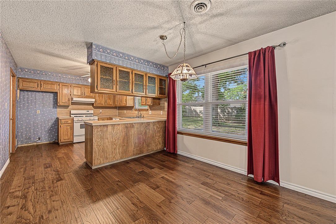 3108 E Pawnee Court