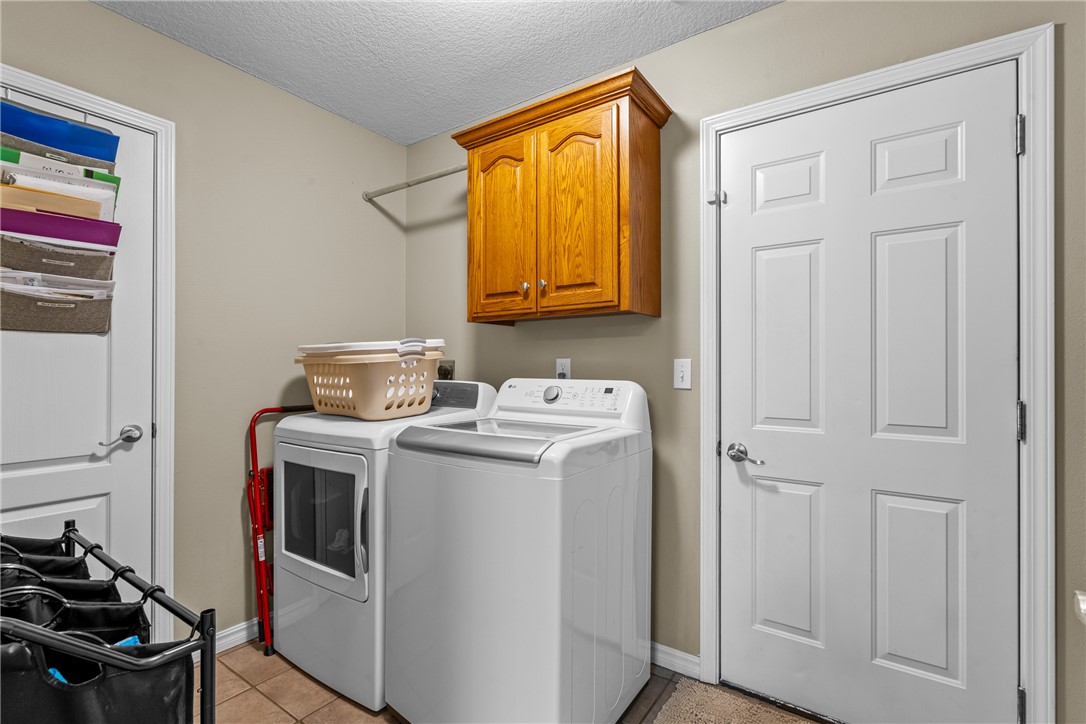 Country Acres Unit 3 Siloam Spgs - Residential