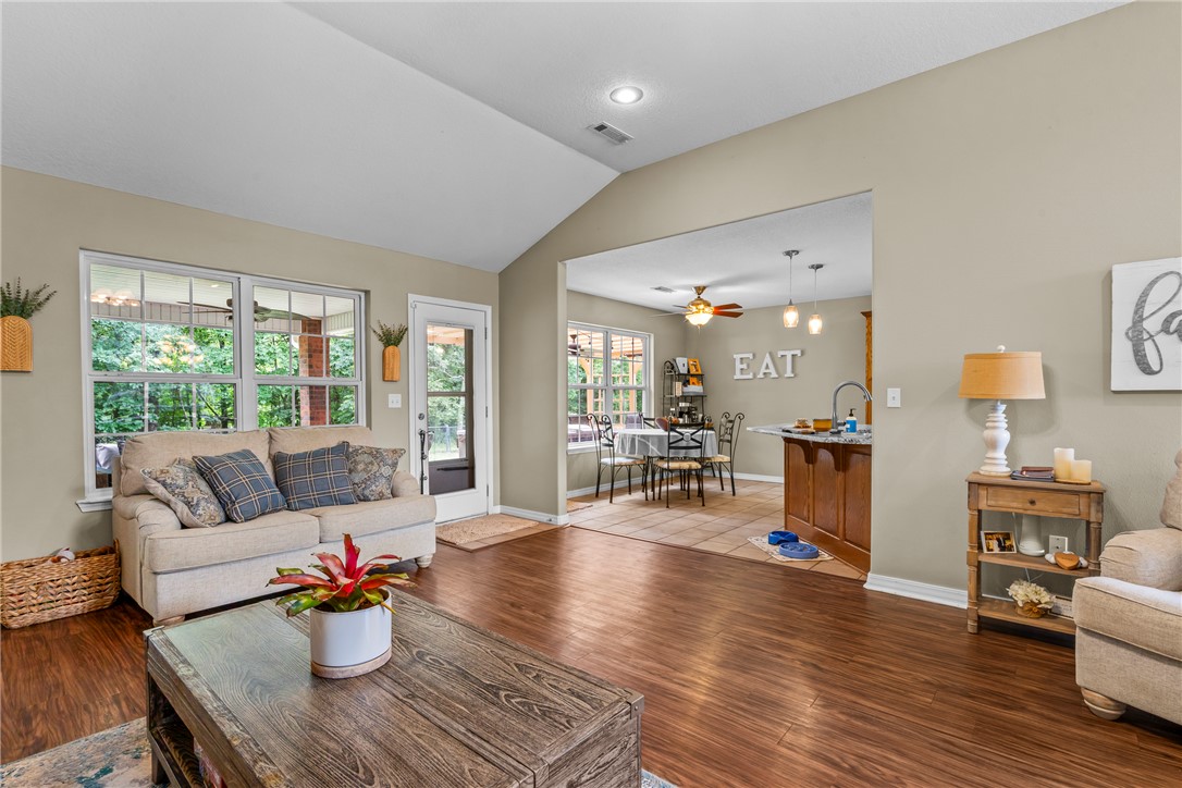 Country Acres Unit 3 Siloam Spgs - Residential