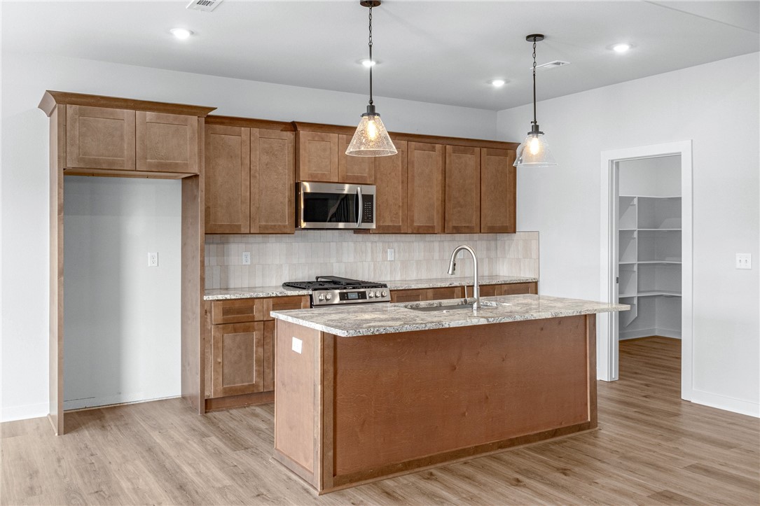 Heritage Ranch Ph 4 Siloam Spgs - Residential Lease