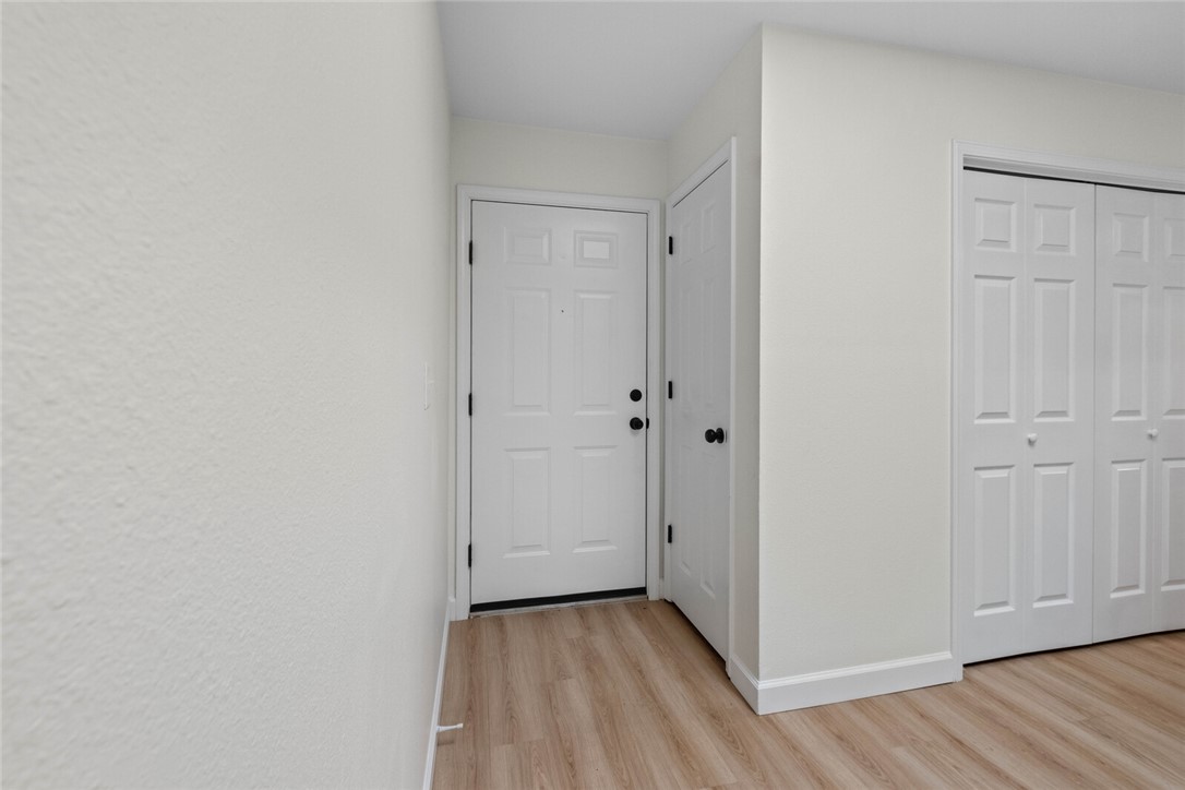 Royal Oaks Estates - Residential Lease
