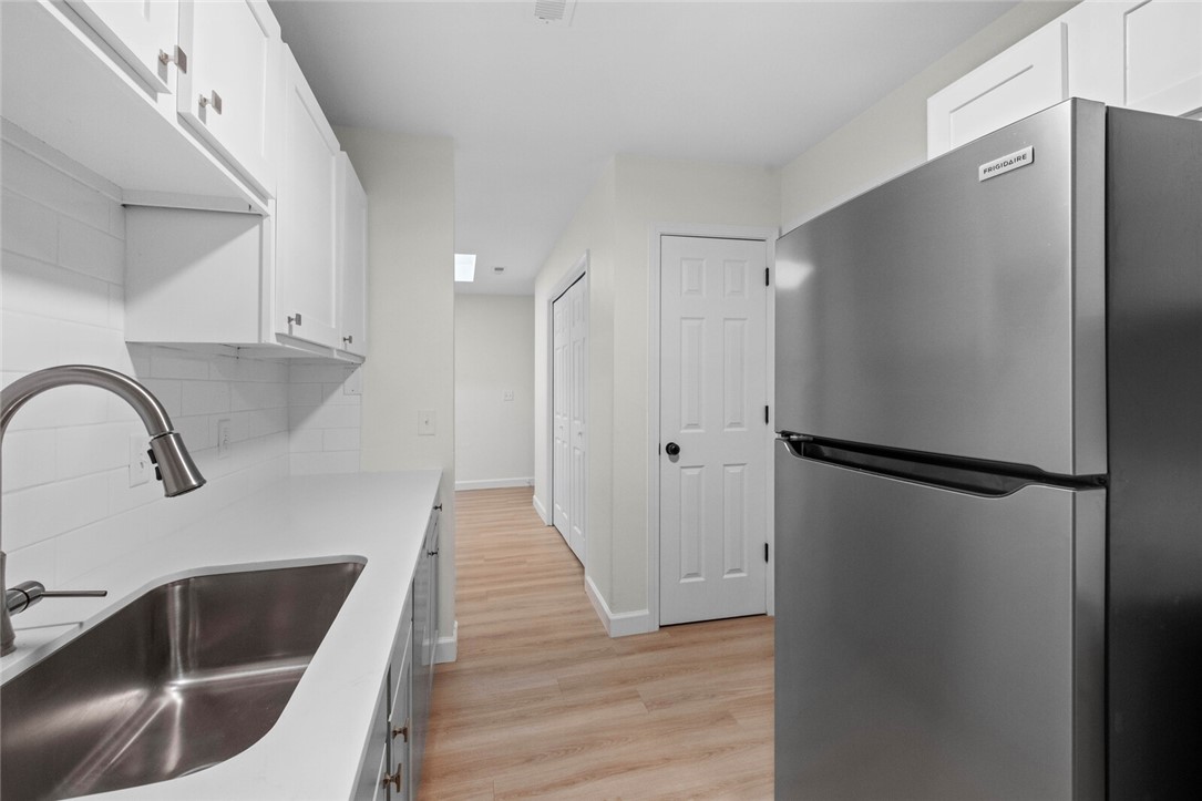 Royal Oaks Estates - Residential Lease