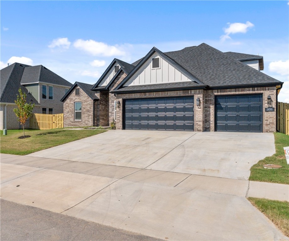 Diamond Estates - Residential