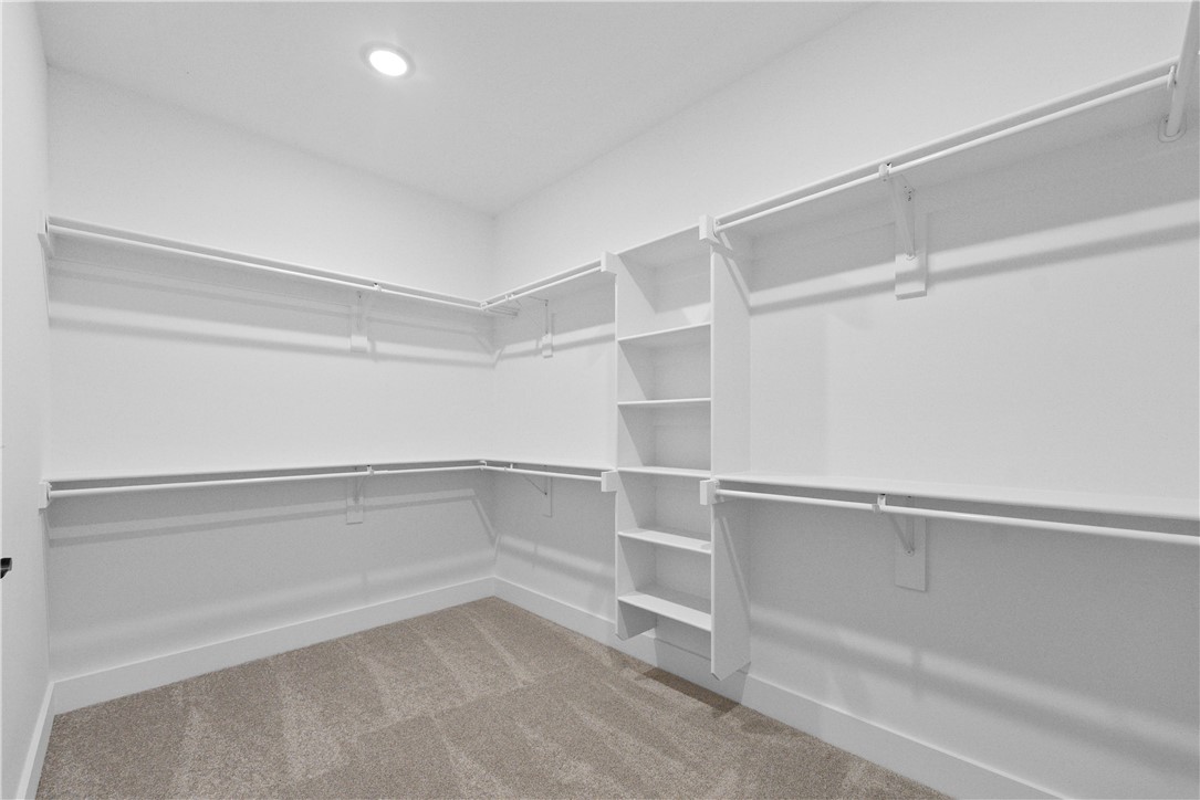 Diamond Estates - Residential