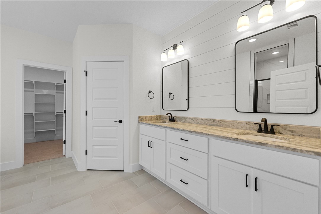 Diamond Estates - Residential