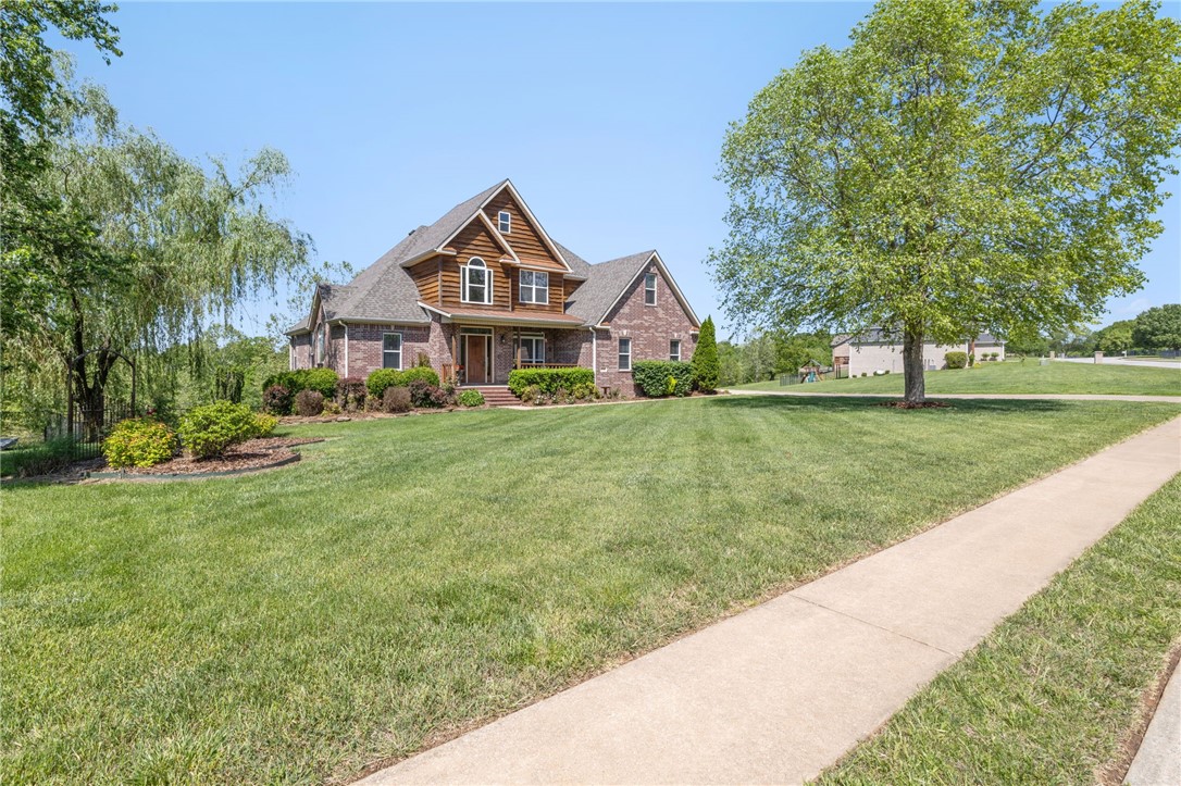 Hunts Lakeside Estates - Residential