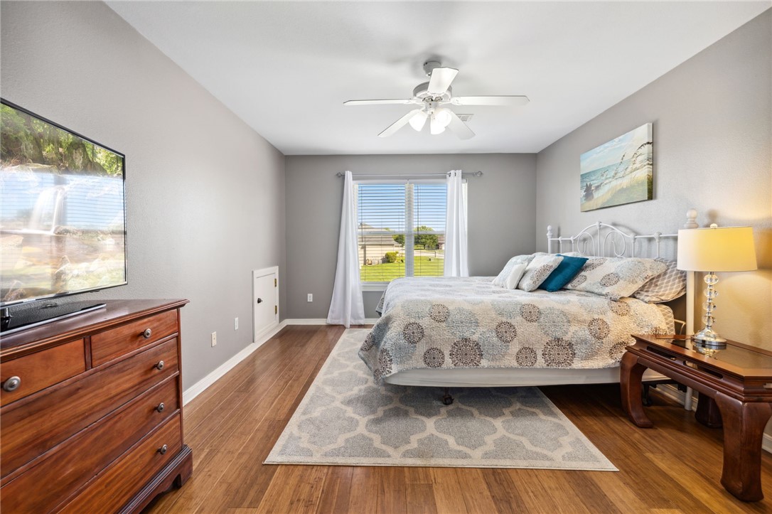 Hunts Lakeside Estates - Residential