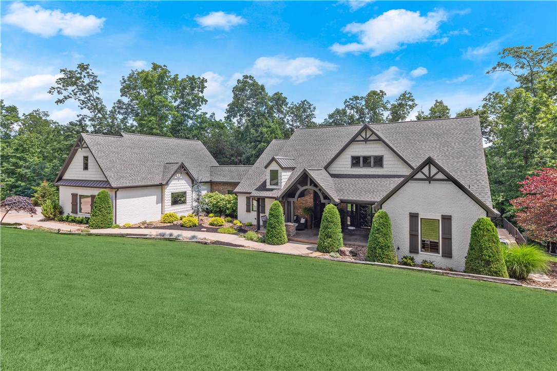 The Estates of Lakeway - Residential