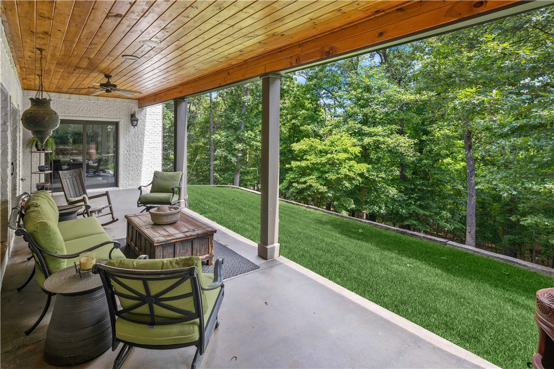 The Estates of Lakeway - Residential
