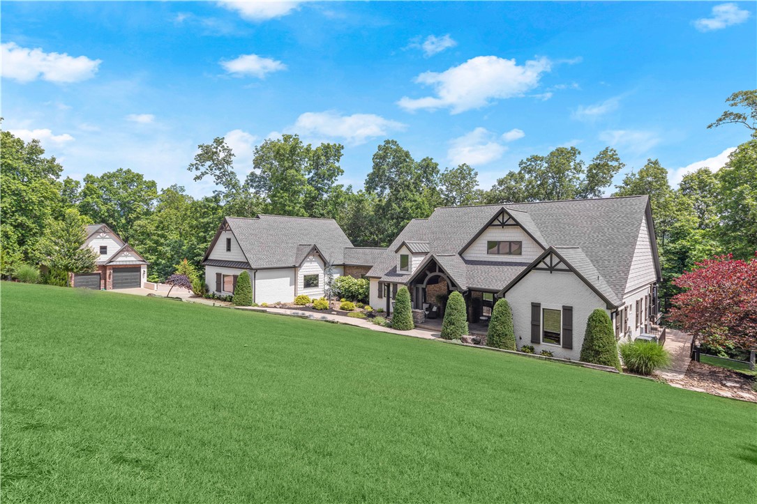The Estates of Lakeway - Residential