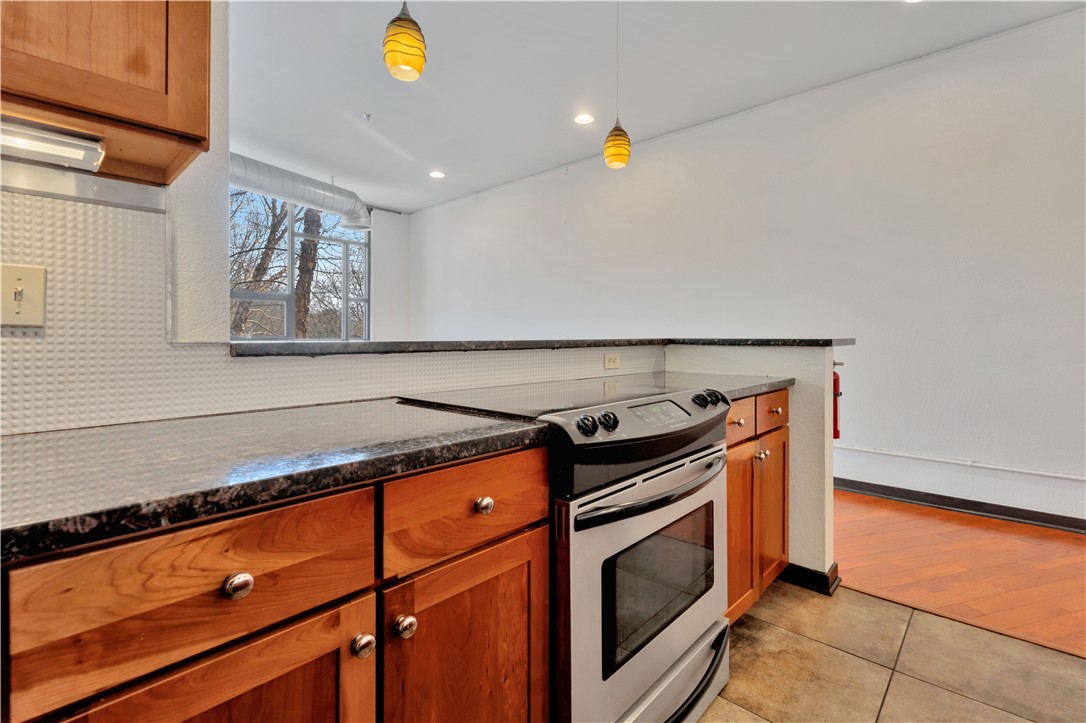 Lafayette Loft Condos Hpr - Residential