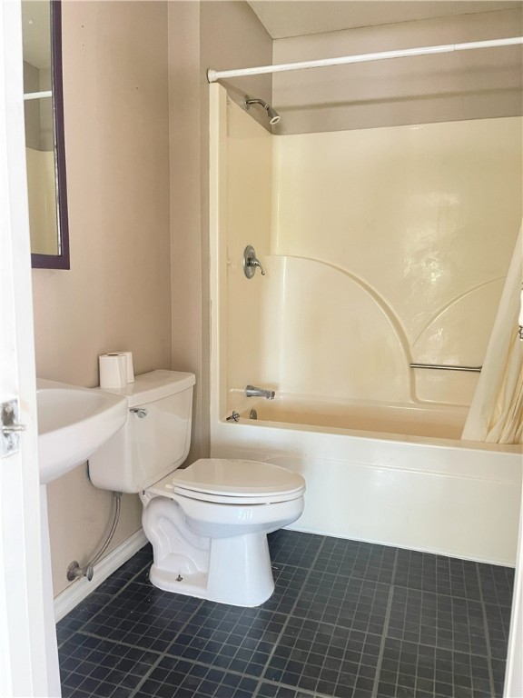 Unit 8 Holiday Island - Residential