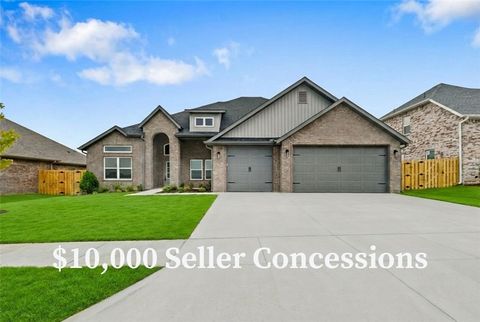 2416 Salmon Street Pea Ridge AR 72751