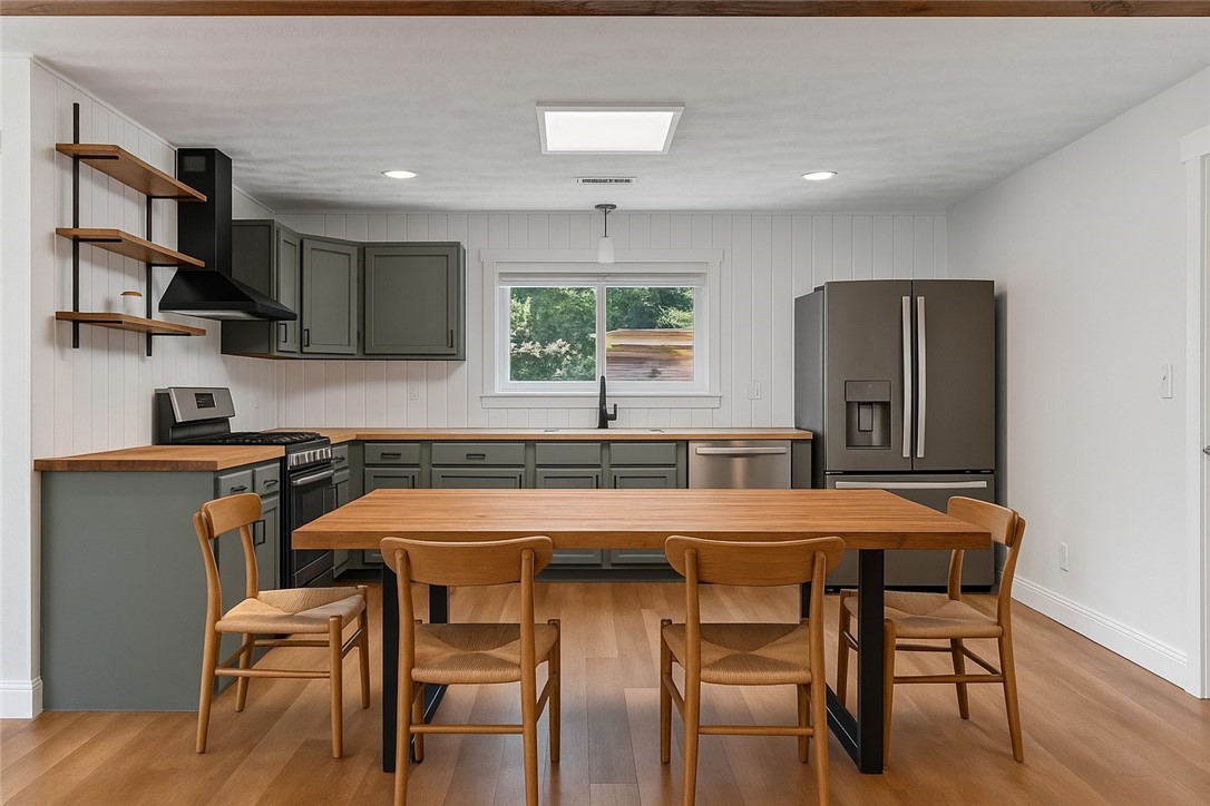 21730 Springdale Outlots - Residential