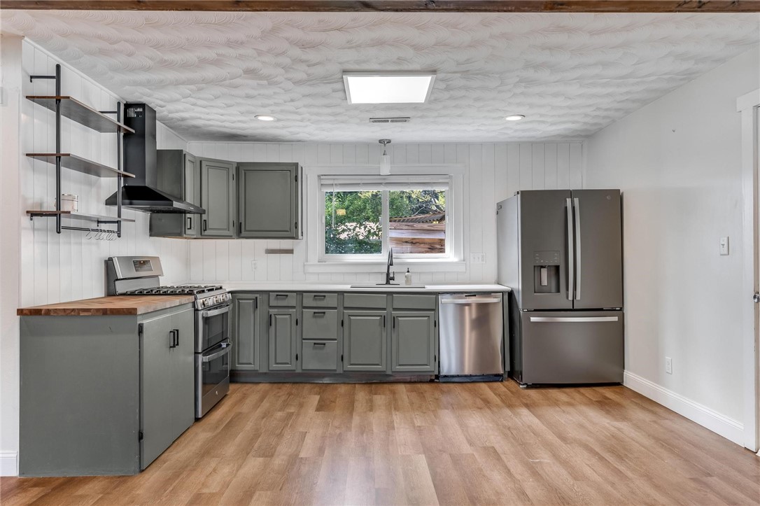 21730 Springdale Outlots - Residential