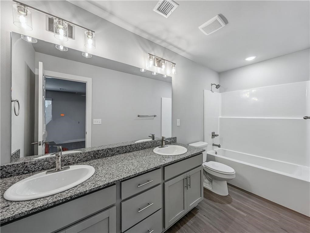 Woodward Park Ph Ii Highfill - Residential Lease