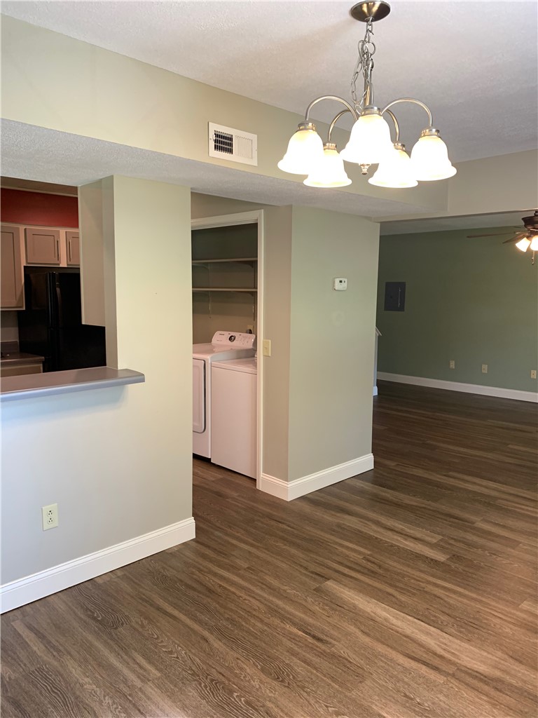 Couchs Addition - Residential Lease