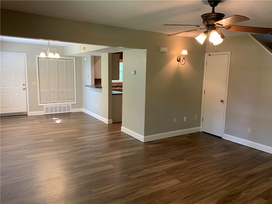 Beautiful and spacious 2 BR/ 1 BA townhome. This townhome is centrally located near downtown shopping and dining, parks and trails, public schools and JBU. Designed  to be more like a home than an apartment, this townhome includes a spacious a floor plan, large kitchen, private balcony, and much more! The living room, dining room, kitchen and laundry are on the main level. The two bedrooms and bathroom are on the second level. Call today for the most updated availability and to schedule a tour. Agent Owned.