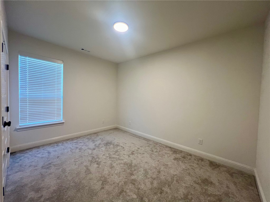 Blossom Woods Ph I Rogers - Residential Lease