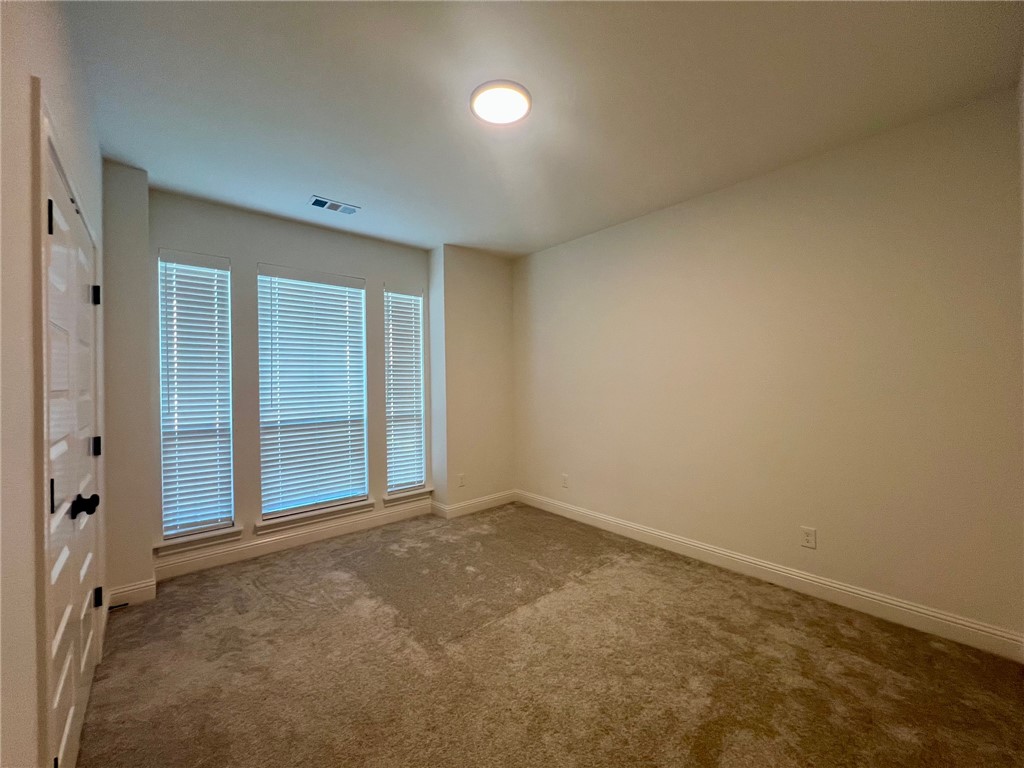 Blossom Woods Ph I Rogers - Residential Lease