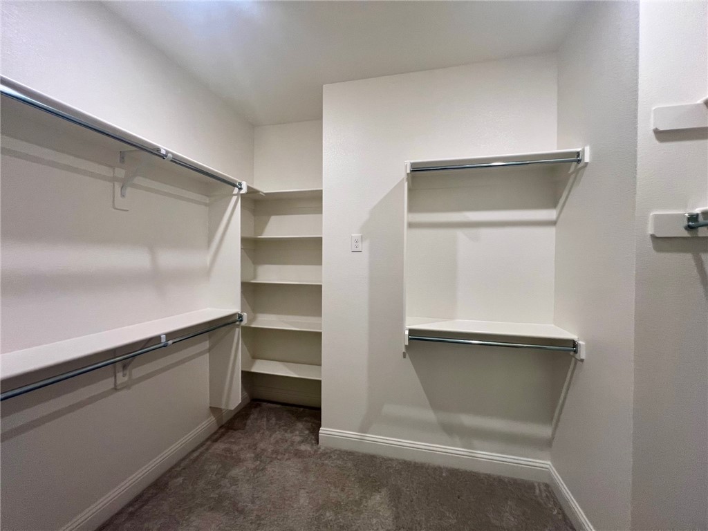 Blossom Woods Ph I Rogers - Residential Lease