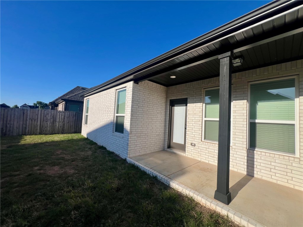 Blossom Woods Ph I Rogers - Residential Lease