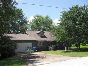 LOCATED ON LEVEL CORNER LOT. GOOD INVESTMENT FOR RENTAL OR RESALE. ROOF IS 3 YEARS OLD, COVERED DECK, NEEDS WORK AND UPDATING.
