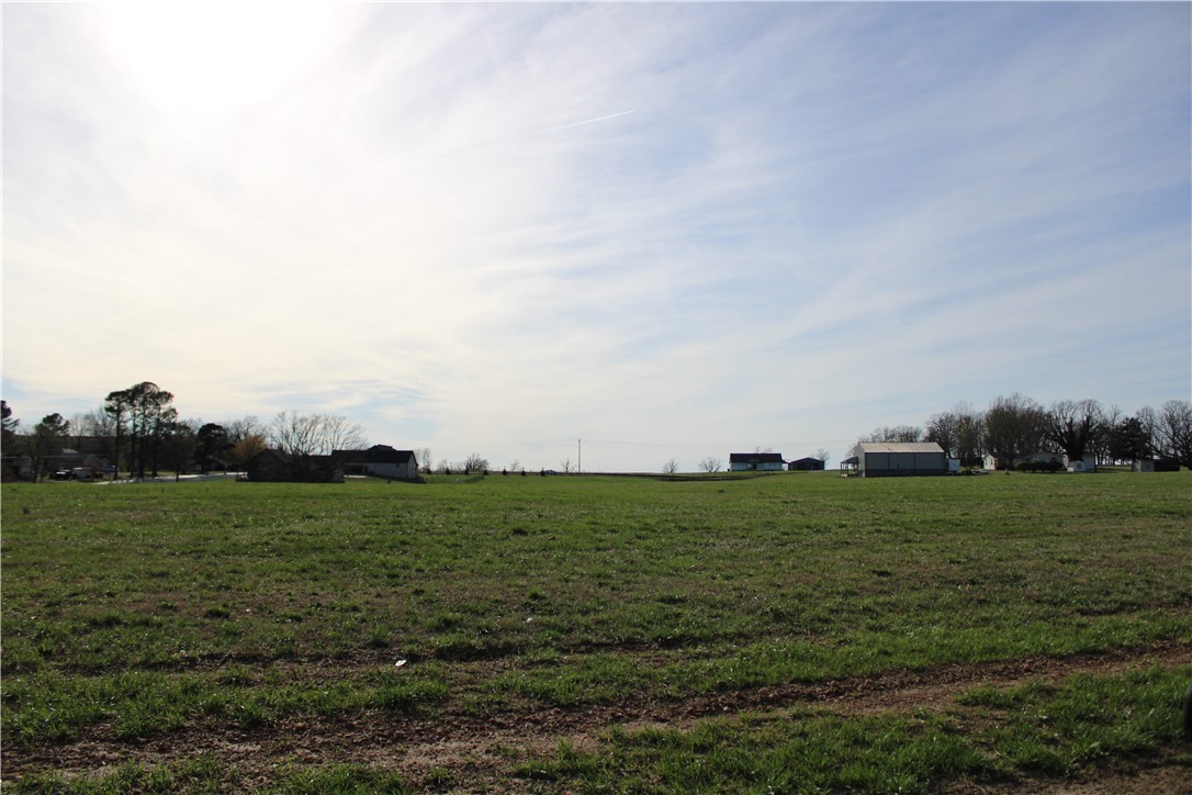 Northern Trace - Land