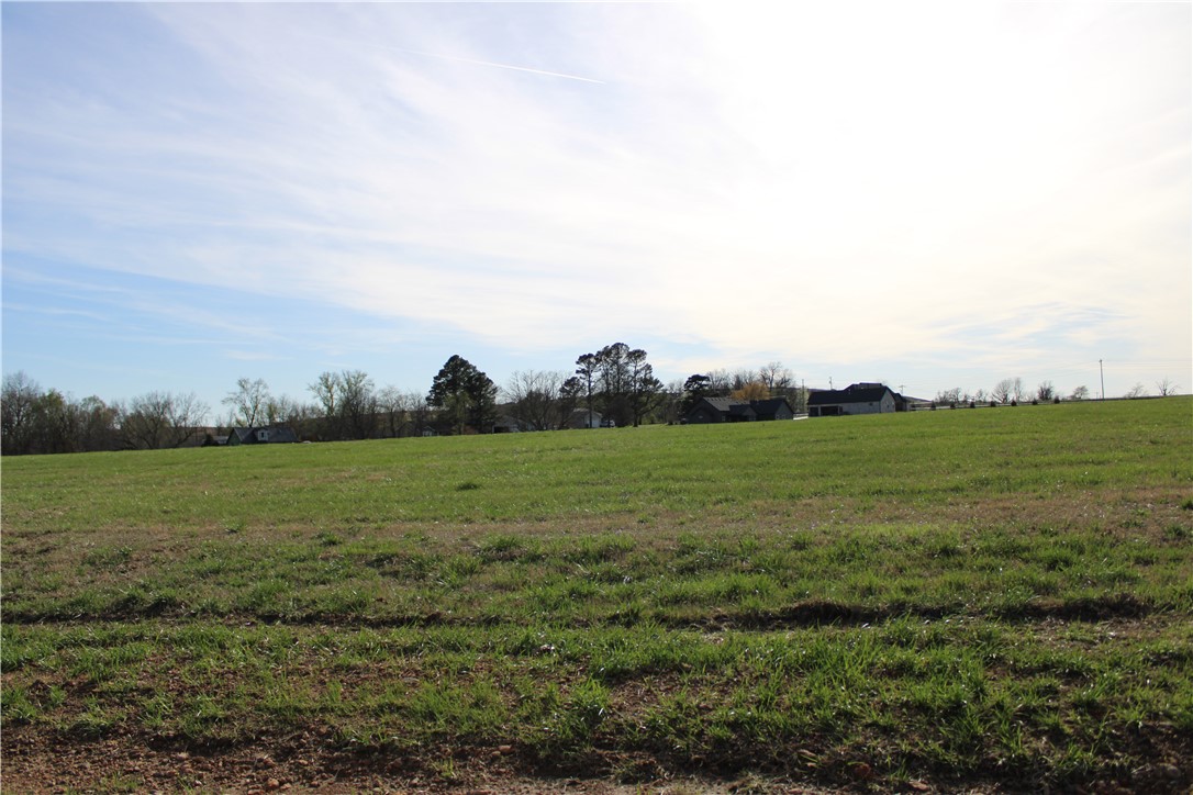 Northern Trace - Land