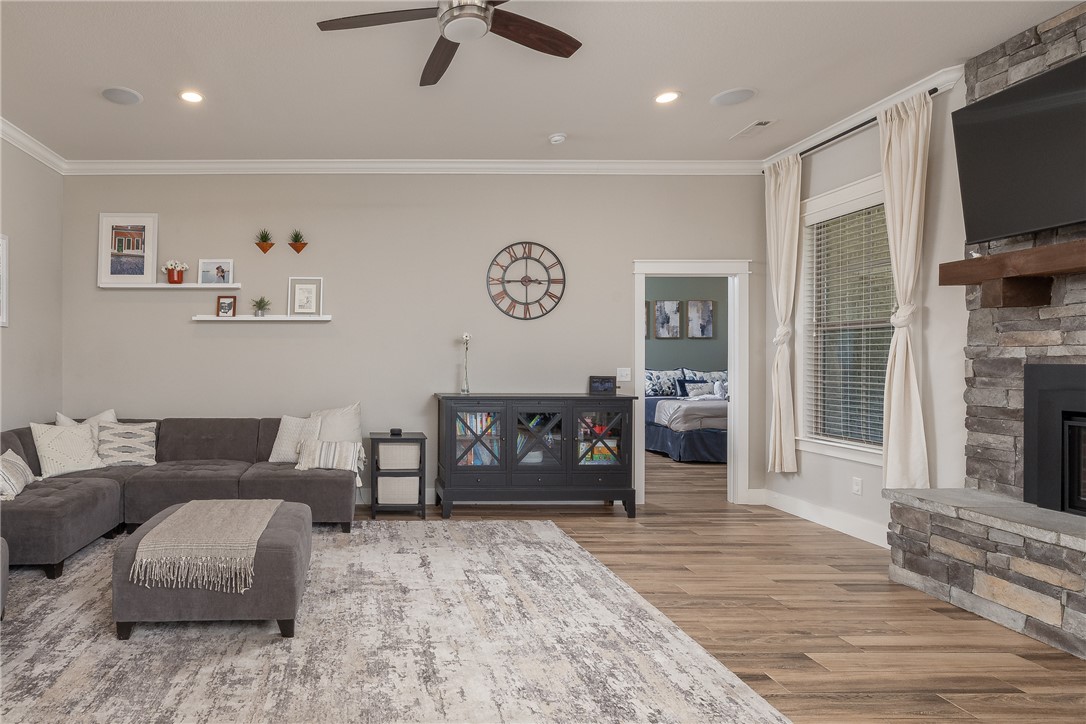 Cross Creek Sub Ph 4 Rogers - Residential