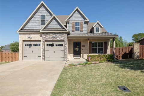 Photo of 4607 W Buckeye Drive, Rogers, AR 72758 (MLS # 1343816)