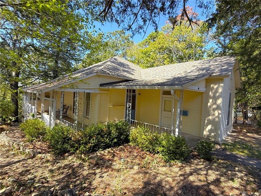 44 RIDGEWAY AVE, EUREKA SPRINGS, AR 72632 - Image 898104f3bdfc8cbae77d01a196c58b1f/759303834