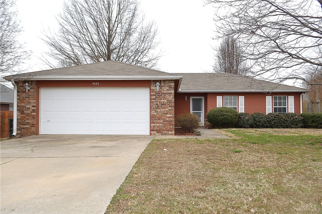 Wonderful 3BR/2BA home located near Wedington Dr and just minutes from I-49. Home features great open and split floor plan with carpet in living areas and tile in wet areas. Eat-in kitchen with all appliances, master bedroom with walk-in closet and full-bath and large privacy fenced backyard. Pets negotiable.