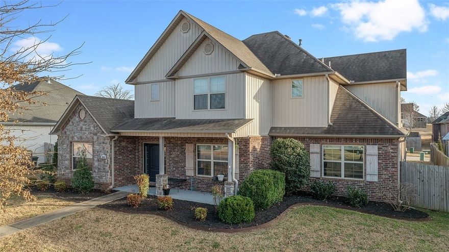 great house, great location!