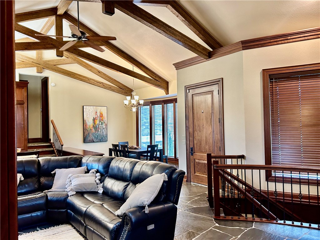 NORTHRIDGE PH III - Residential