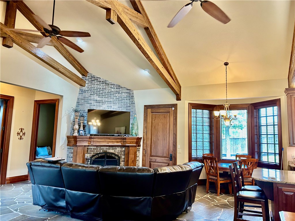 NORTHRIDGE PH III - Residential